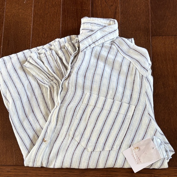 LC Lauren Conrad Button Down Shirt - Picture 10 of 11